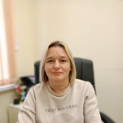Петрова Елена
